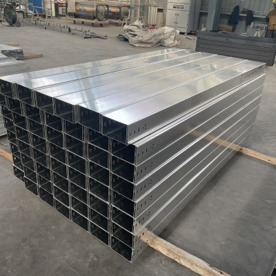 DIP HOT GALVANIZED TRUNKING