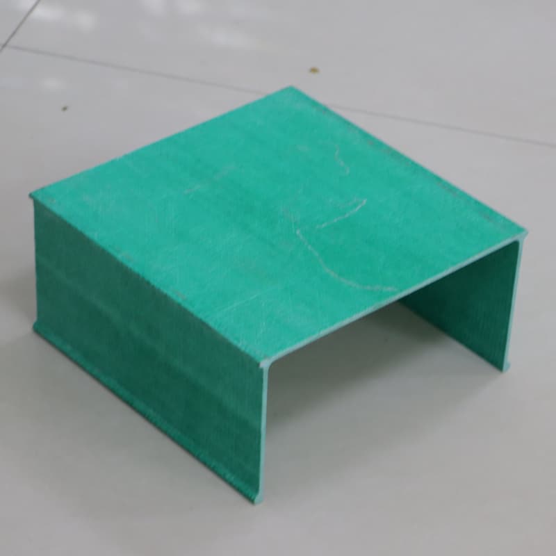 Estrutura de ponte em plástico